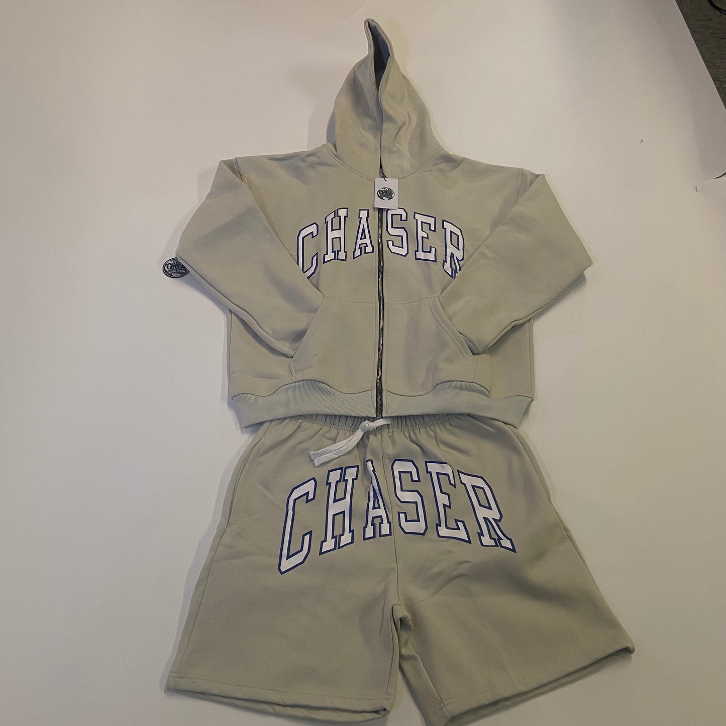 Chaser Short suit set